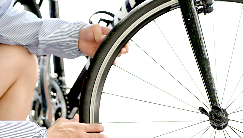 自転車の空気入れはどのくらいが適正か解説